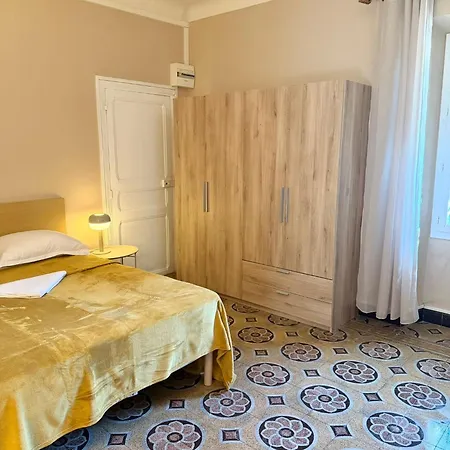 Maison De Charme Entre Mer, Montagne Et Scandola Hébergement de vacances *